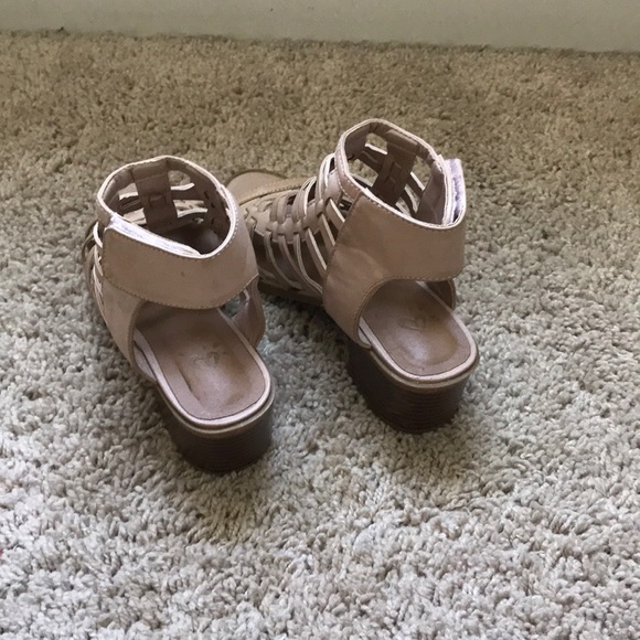 JUSTICE GIRLS ANKLE HEELS - Picture 4 of 5